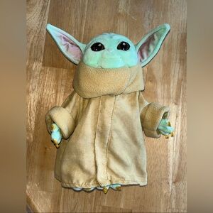 Grogu Plush Star Wars: The Mandalorian 10'' baby yoda
Disney